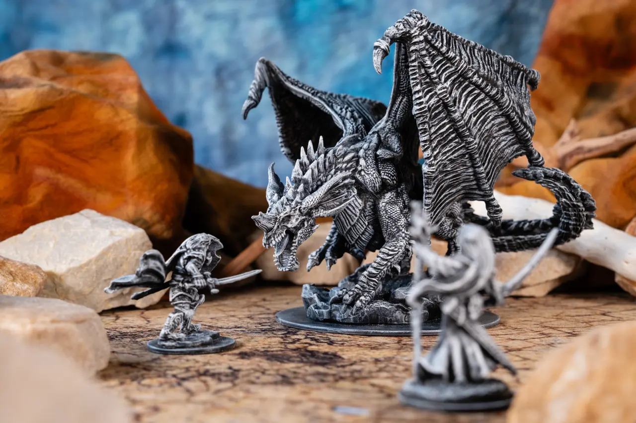 Heroes fighting with a dragon